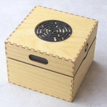 Intra απο ξύλο plywood 3mm-4mm πάχος - Apprentice Maze Puzzle Box Δίασταση 30x30 cm Intraeaxys-yon0kkx7 - Image 1