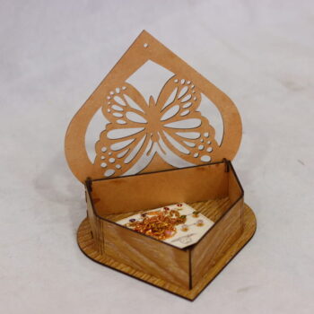 Intra απο ξύλο plywood 3mm-4mm πάχος - Ξύλινο κουτί σε σχήμα καρδιάς πεταλούδας Δίασταση 30x30 cm Intraeaxys-r7vm99k7 - Image 9