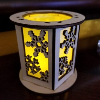 Intra απο ξύλο plywood 3mm-4mm πάχος - Φανάρι αναθηματικού χιονονιφάδας Δίασταση 30x30 cm Intraeaxys-voqdl5q1 - Image 1