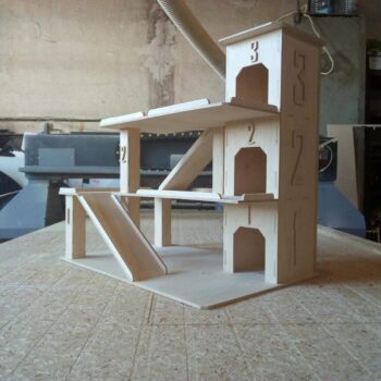 Intra απο ξύλο plywood 3mm-4mm πάχος - Γκαράζ στάθμευσης Δίασταση 30x30 cm Intraeaxys-eoxlxkvo - Image 1