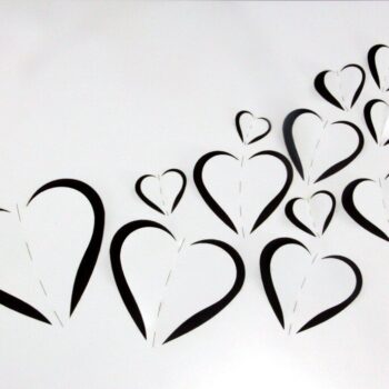 Intra απο ξύλο plywood 3mm-4mm πάχος - Χαρτί κάρτα για την ημέρα του Αγίου Βαλεντίνου Flying Hearts Δίασταση 30x30 cm Intraeaxys-m1d69937 - Image 4