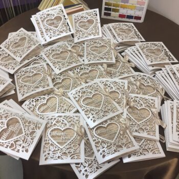 Intra απο ξύλο plywood 3mm-4mm πάχος - Πρότυπο καρτ ποστάλ από χαρτί πρόσκλησης Δίασταση 30x30 cm Intraeaxys-r7vmyr27 - Image 1