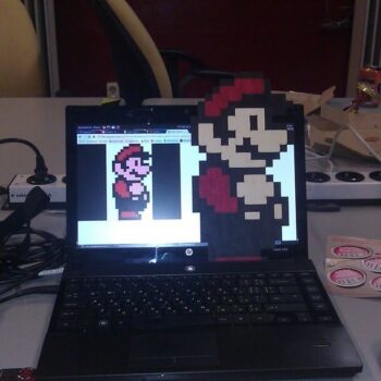 Intra απο ξύλο plywood 3mm-4mm πάχος - Super Mario Δίασταση 30x30 cm Intraeaxys-eo20gv67 - Image 1