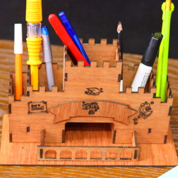 Intra απο ξύλο plywood 3mm-4mm πάχος - Castle Desk Organizer Μολυβοθήκη Δίασταση 30x30 cm Intraeaxys-67wl6wm1 - Image 9