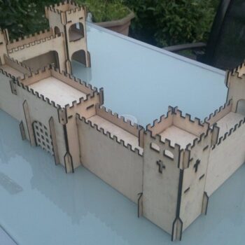 Intra απο ξύλο plywood 3mm-4mm πάχος - Κόντρα πλακέ Castle 3mm Δίασταση 30x30 cm Intraeaxys-r1z2wvn1 - Image 1