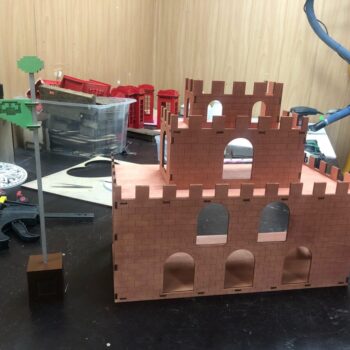 Intra απο ξύλο plywood 3mm-4mm πάχος - Super Mario Wooden Princess Castle Δίασταση 30x30 cm Intraeaxys-qommy4po - Image 3