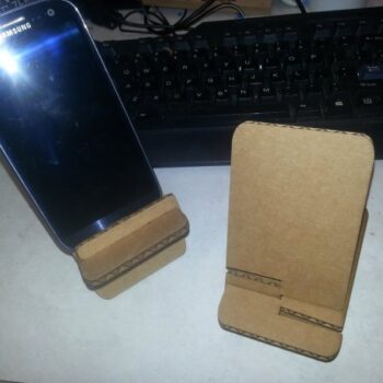 Intra απο ξύλο plywood 3mm-4mm πάχος - Cardboard Phone Stand Challenge Δίασταση 30x30 cm Intraeaxys-r7vdmr57 - Image 1