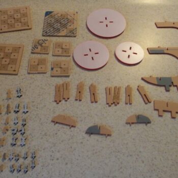 Intra απο ξύλο plywood 3mm-4mm πάχος - Τρισδιάστατο Σετ Σκακιού Star Trek 3 χλστ Δίασταση 30x30 cm Intraeaxys-d1lvpdzo - Image 4