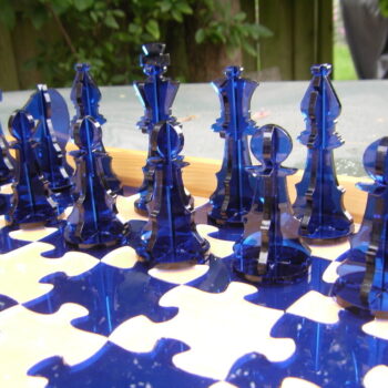 Intra απο ξύλο plywood 3mm-4mm πάχος - Chess Jigsaw Puzzle Σκακιέρα και κομμάτια 3mm Ακρυλικό Δίασταση 20x20 cm Intraeaxys-eo202j37 - Image 3