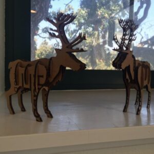 Intra απο ξύλο plywood 3mm-4mm πάχος - Χριστουγεννιάτικη διακόσμηση με τάρανδο Δίασταση 30x30 cm Intraeaxys-p7yr9m6o