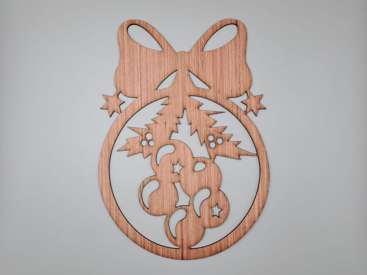 Intra απο ξύλο plywood 3mm-4mm πάχος - Διακοσμήσεις Χριστουγεννιάτικου Δέντρου Ξύλινο Κρεμαστό Χριστουγεννιάτικο Μπιχλιμπίδι Δίασταση 30x30 cm Intraeaxys-ro6yndm7