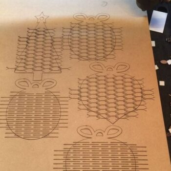 Intra απο ξύλο plywood 3mm-4mm πάχος - Ευέλικτα στολίδια Χριστουγεννιάτικου Δέντρου Δίασταση 10x10 cm Intraeaxys-eo2y08l1 - Image 3