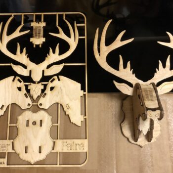 Intra απο ξύλο plywood 3mm-4mm πάχος - Κάρτα Χριστουγεννιάτικου κιτ τάρανδου Δίασταση 30x30 cm Intraeaxys-d1lvzpxo - Image 1