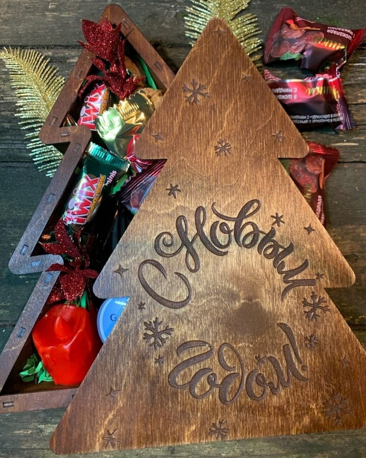 Intra απο ξύλο plywood 3mm-4mm πάχος - Κουτί δώρου δέντρου με καπάκι Δίασταση 30x30 cm Intraeaxys-91jdnrp1