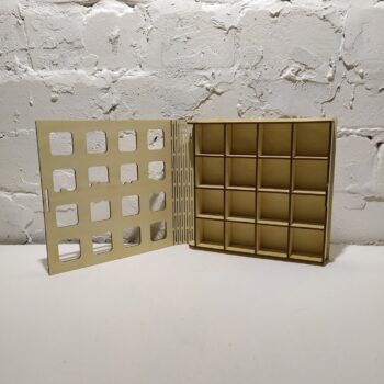 Intra απο ξύλο plywood 3mm-4mm πάχος - Χριστουγεννιάτικη διακόσμηση με κουτί δώρου μελόψωμο Δίασταση 30x30 cm Intraeaxys-yon0wkg7 - Image 3