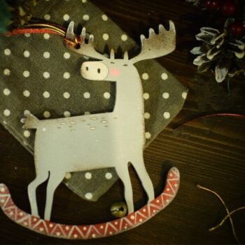 Intra απο ξύλο plywood 3mm-4mm πάχος - Χριστουγεννιάτικο έλκηθρο αλκών με μαγνήτη τάρανδος διακόσμηση Δίασταση 30x30 cm Intraeaxys-d1lvwdxo - Image 1