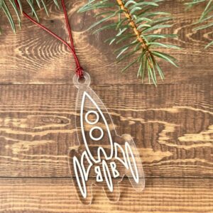 Intra απο ξύλο plywood 3mm-4mm πάχος - Ρετρό στολίδι πυραύλων Δίασταση 10x10 cm Intraeaxys-r1zq0pl1