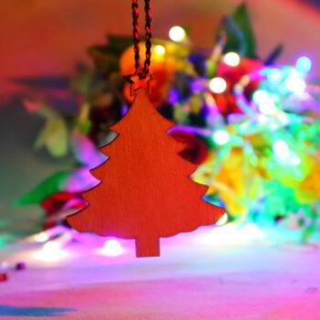 Intra απο ξύλο plywood 3mm-4mm πάχος - Χριστουγεννιάτικο δέντρο ξύλινο κενό σχήμα κρεμαστό στολίδι Δίασταση 10x10 cm Intraeaxys-6o3ypmj7 - Image 6