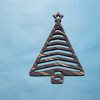 Intra απο ξύλο plywood 3mm-4mm πάχος - Ημιτελές ξύλινο χριστουγεννιάτικο δέντρο με αποκοπή αστεριών Δίασταση 30x30 cm Intraeaxys-zo9yq3e7 - Image 3