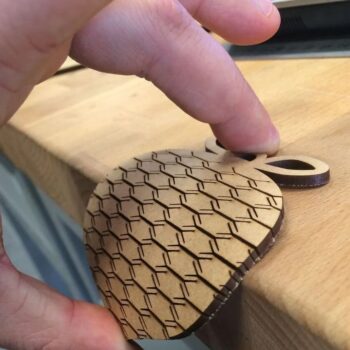 Intra απο ξύλο plywood 3mm-4mm πάχος - Ευέλικτα στολίδια Χριστουγεννιάτικου Δέντρου Δίασταση 10x10 cm Intraeaxys-d1lvzexo - Image 1