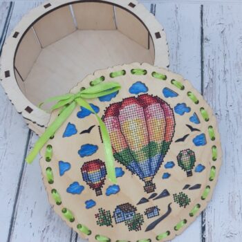 Intra απο ξύλο plywood 3mm-4mm πάχος - Ξύλινο Διακοσμητικό Κεντητό Κουτί Δίασταση 30x30 cm Intraeaxys-075yxmko - Image 1