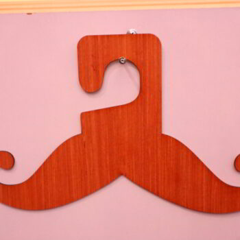 Intra απο ξύλο plywood 3mm-4mm πάχος - Κρεμάστρα ρούχων μουστάκι Δίασταση 30x30 cm Intraeaxys-e1gkmjmo - Image 3