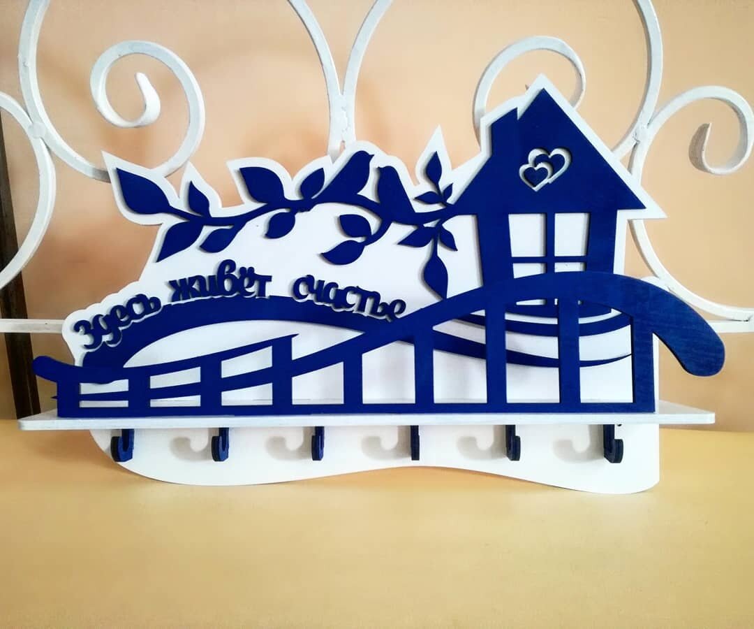 Intra απο ξύλο plywood 3mm-4mm πάχος - Κλειδοθήκη Lasercut Δίασταση 30x30 cm Intraeaxys-m1d6gw37