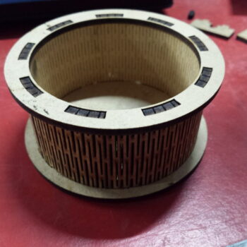 Intra απο ξύλο plywood 3mm-4mm πάχος - Ξύλινη θήκη για ποτό Δίασταση 30x30 cm Intraeaxys-075ye3ko - Image 5