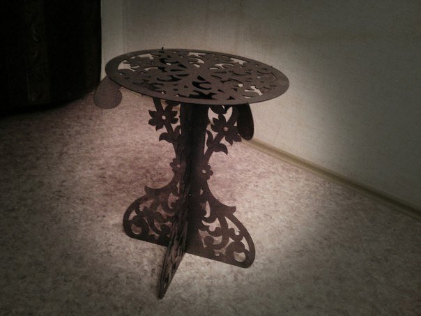 Intra απο ξύλο plywood 3mm-4mm πάχος - Διακοσμητικό Τραπέζι Δίασταση 30x30 cm Intraeaxys-51rrpgv1