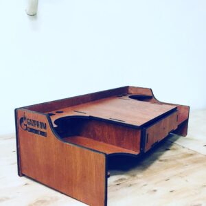 Intra απο ξύλο plywood 3mm-4mm πάχος - Ξύλινη επιτραπέζια βάση οθόνης Δίασταση 30x30 cm Intraeaxys-d1lvlxpo