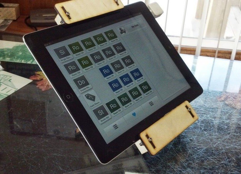 Intra απο ξύλο plywood 3mm-4mm πάχος - iPad 2 Register Point Of Sale Stand Δίασταση 30x30 cm Intraeaxys-pok325d7