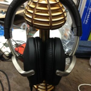 Intra απο ξύλο plywood 3mm-4mm πάχος - Βάση ακουστικών σε σχήμα μανιταριού w120xd90x250mm Δίασταση 30x30 cm Intraeaxys-zo9yxyw7