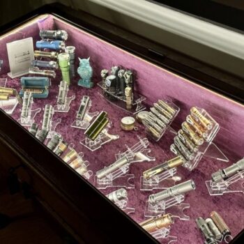 Intra απο ξύλο plywood 3mm-4mm πάχος - Ακρυλική βάση οθόνης για φακούς Δίασταση 30x30 cm Intraeaxys-yone0exo - Image 1