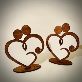 Intra απο ξύλο plywood 3mm-4mm πάχος - Love Family Heart Decor 3mm Δίασταση 30x30 cm Intraeaxys-e1gk66mo - Image 1