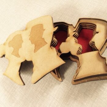 Intra απο ξύλο plywood 3mm-4mm πάχος - Πρότυπο για ζευγάρια μουσικής Δίασταση 30x30 cm Intraeaxys-p7ymqmr7 - Image 1