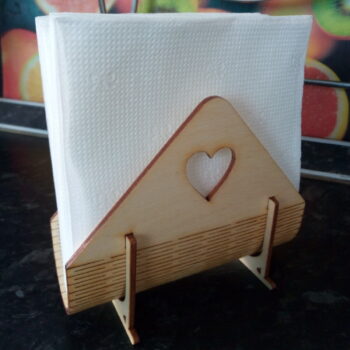 Intra απο ξύλο plywood 3mm-4mm πάχος - Θήκη χαρτοπετσέτας καρδιάς Δίασταση 30x30 cm Intraeaxys-6o3yryr7 - Image 1