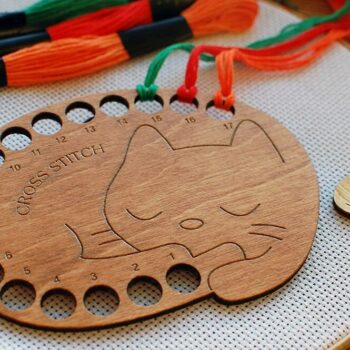 Intra απο ξύλο plywood 3mm-4mm πάχος - Cat Floss Organizer Στήριγμα κλωστής Δίασταση 30x30 cm Intraeaxys-075y9pmo - Image 3