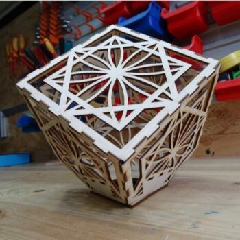 Intra απο ξύλο plywood 3mm-4mm πάχος - Κύβος Λάμπα Δίασταση 30x30 cm Intraeaxys-91jdwmp1 - Image 1