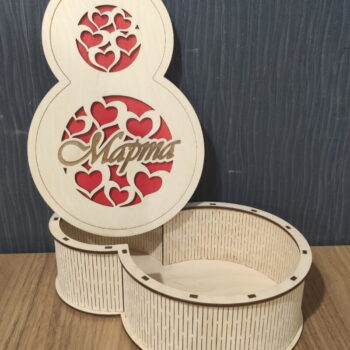 Intra απο ξύλο plywood 3mm-4mm πάχος - Ξύλινο κουτί δώρου 8 Μαρτίου Δίασταση 30x30 cm Intraeaxys-6o3yq937 - Image 1