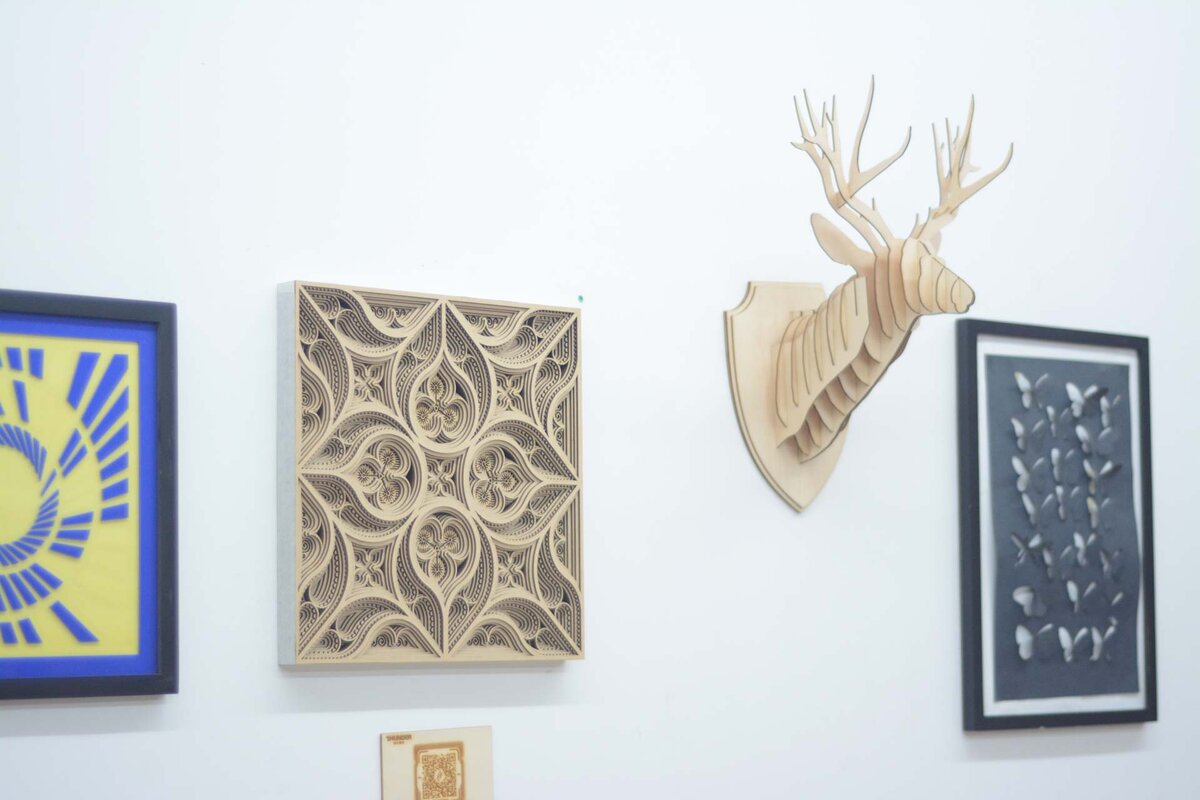 Intra απο ξύλο plywood 3mm-4mm πάχος - Deer Head Decor Wall 5mm Δίασταση 30x30 cm Intraeaxys-voq2pxeo