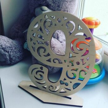 Intra απο ξύλο plywood 3mm-4mm πάχος - Σκαλιστοί αριθμοί ting CNC πρότυπο Δίασταση 30x30 cm Intraeaxys-p7ym8e67 - Image 1