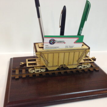 Intra απο ξύλο plywood 3mm-4mm πάχος - Grain Hopper Wagon Desk Organizer Δίασταση 30x30 cm Intraeaxys-91jdzlp1 - Image 1