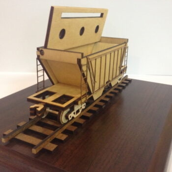 Intra απο ξύλο plywood 3mm-4mm πάχος - Grain Hopper Wagon Desk Organizer Δίασταση 30x30 cm Intraeaxys-91jdzlp1 - Image 4