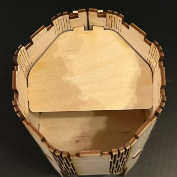 Intra απο ξύλο plywood 3mm-4mm πάχος - Πύργος με ζάρια με ζωντανούς μεντεσέδες Δίασταση 30x30 cm Intraeaxys-joed2051 - Image 3