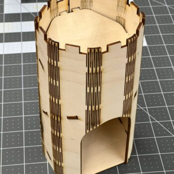 Intra απο ξύλο plywood 3mm-4mm πάχος - Πύργος με ζάρια με ζωντανούς μεντεσέδες Δίασταση 30x30 cm Intraeaxys-joed2051 - Image 7