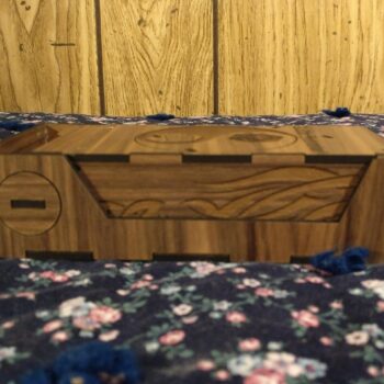 Intra απο ξύλο plywood 3mm-4mm πάχος - Πτυσσόμενος Πύργος Ζαριών Δίασταση 30x30 cm Intraeaxys-r7vmwrk7 - Image 4