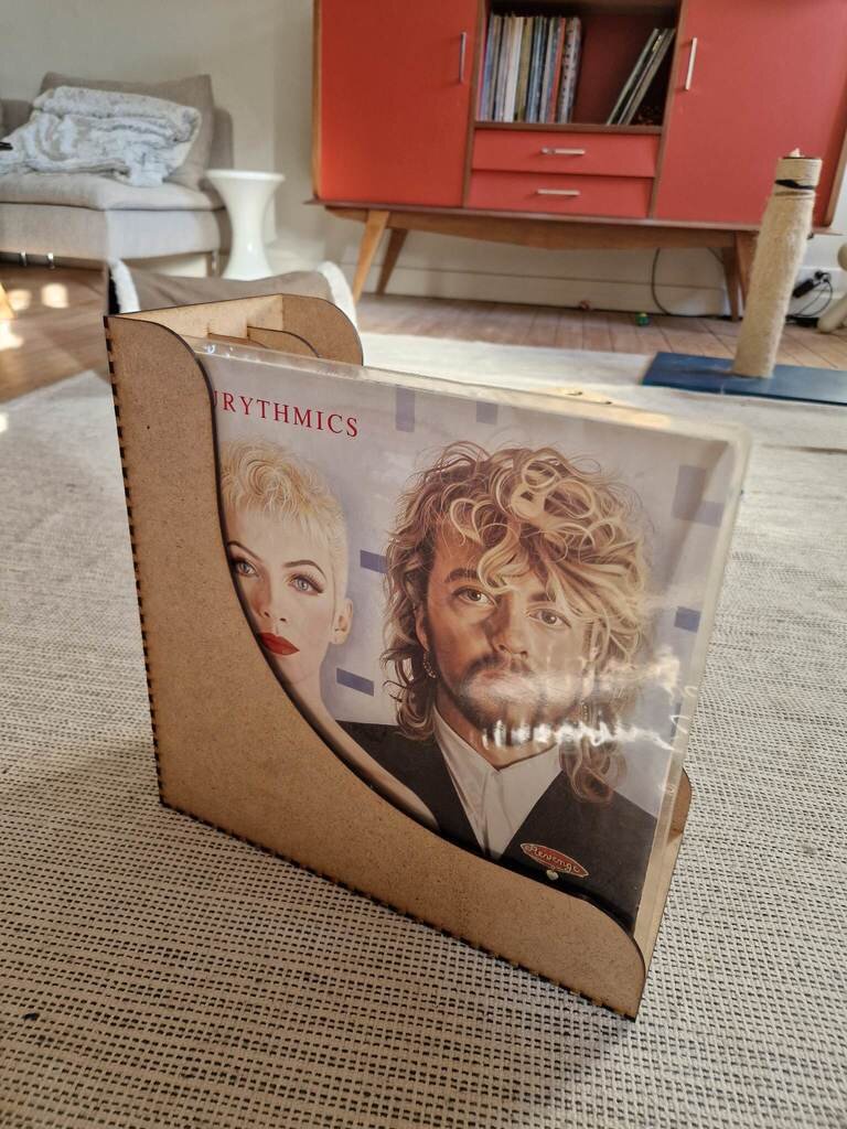 Intra απο ξύλο plywood 3mm-4mm πάχος - Κουτί οθόνης βινυλίου Δίασταση 30x30 cm Intraeaxys-lopqwrx7