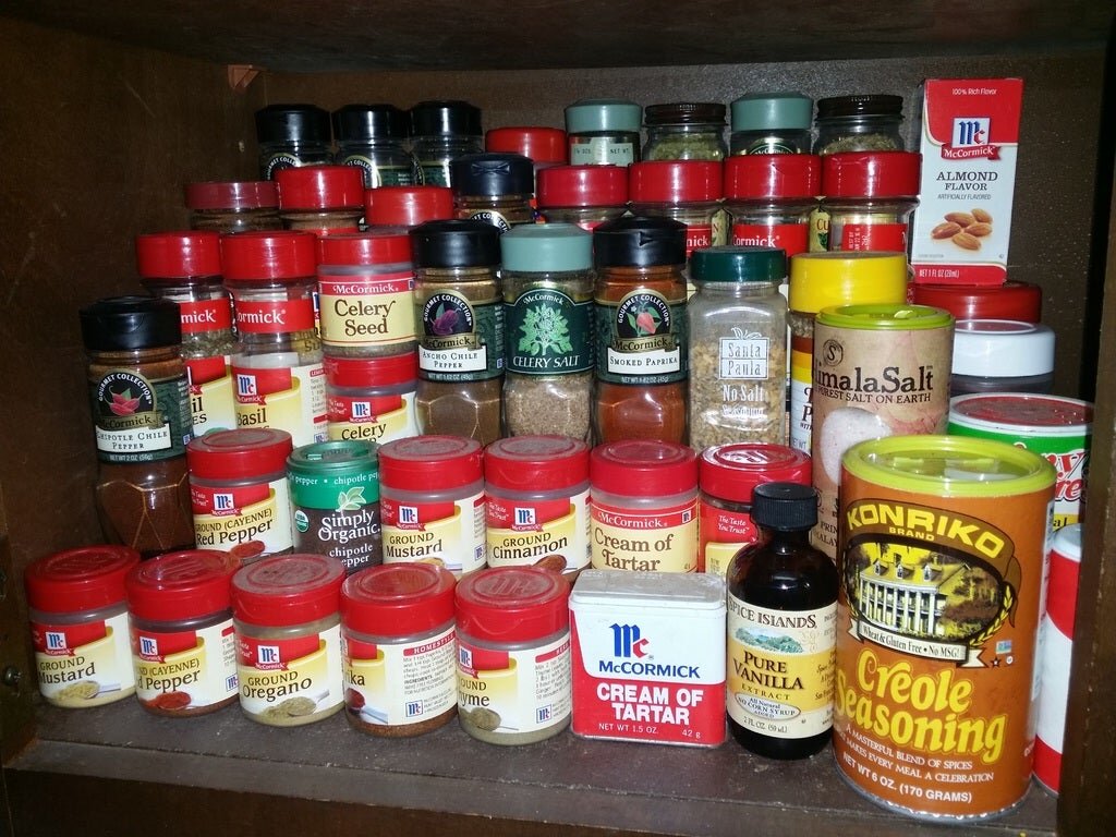 Intra απο ξύλο plywood 3mm-4mm πάχος - Βήμα οργάνωσης ραφιών Spice Rack για την κουζίνα Δίασταση 30x30 cm Intraeaxys-075y9g3o