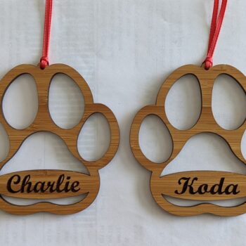 Intra απο ξύλο plywood 3mm-4mm πάχος - Paw Print Χριστουγεννιάτικο στολίδι Δίασταση 10x10 cm Intraeaxys-yon0v4p7 - Image 1