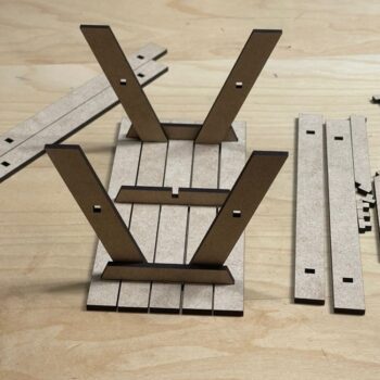 Intra απο ξύλο plywood 3mm-4mm πάχος - Τραπέζι πικνίκ κουκλόσπιτου Δίασταση 30x30 cm Intraeaxys-joedj681 - Image 4